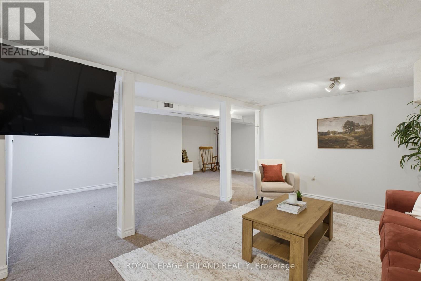 203 TAVISTOCK ROAD - 28