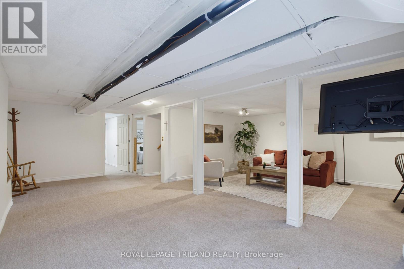 203 TAVISTOCK ROAD - 30