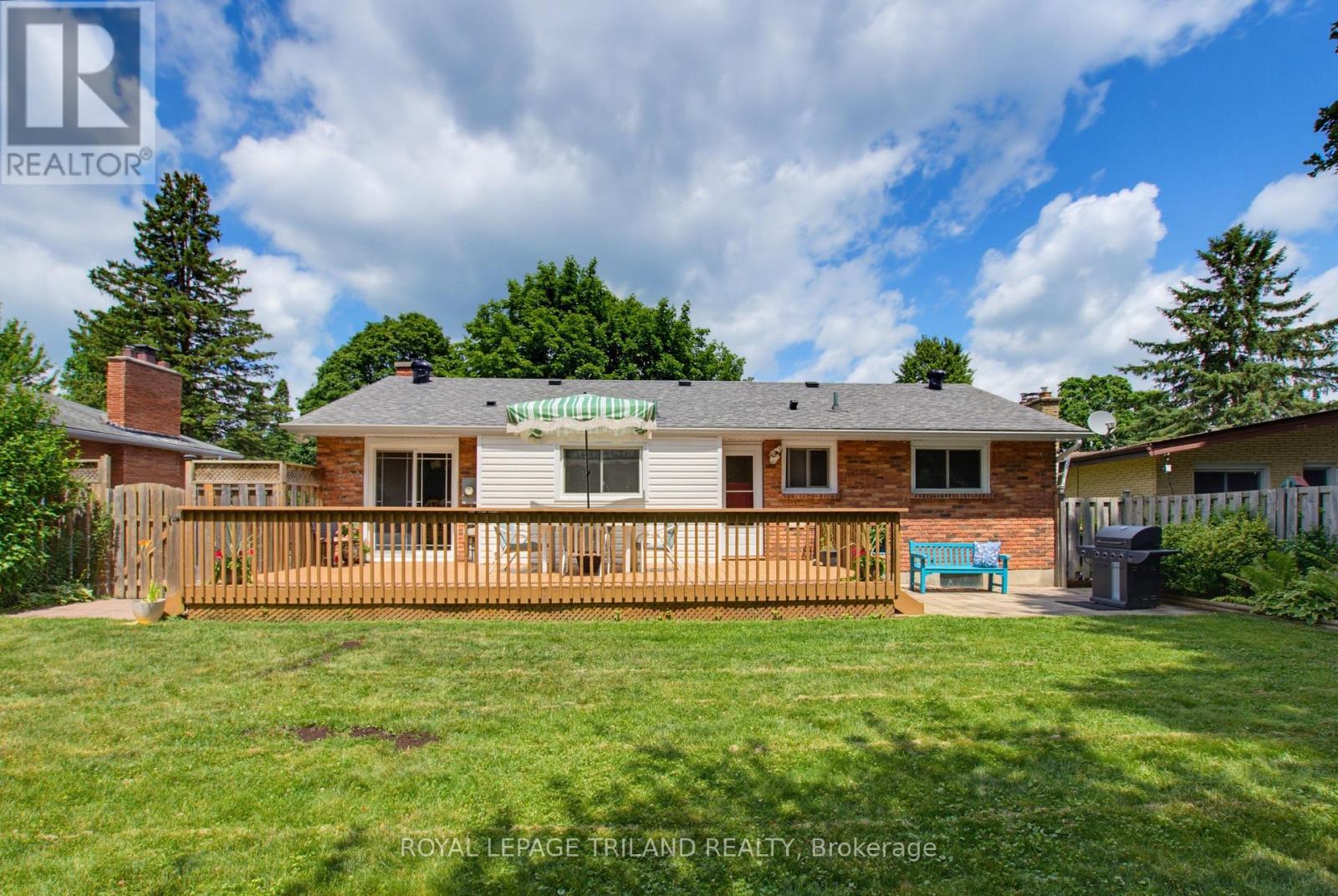 203 TAVISTOCK ROAD - 40