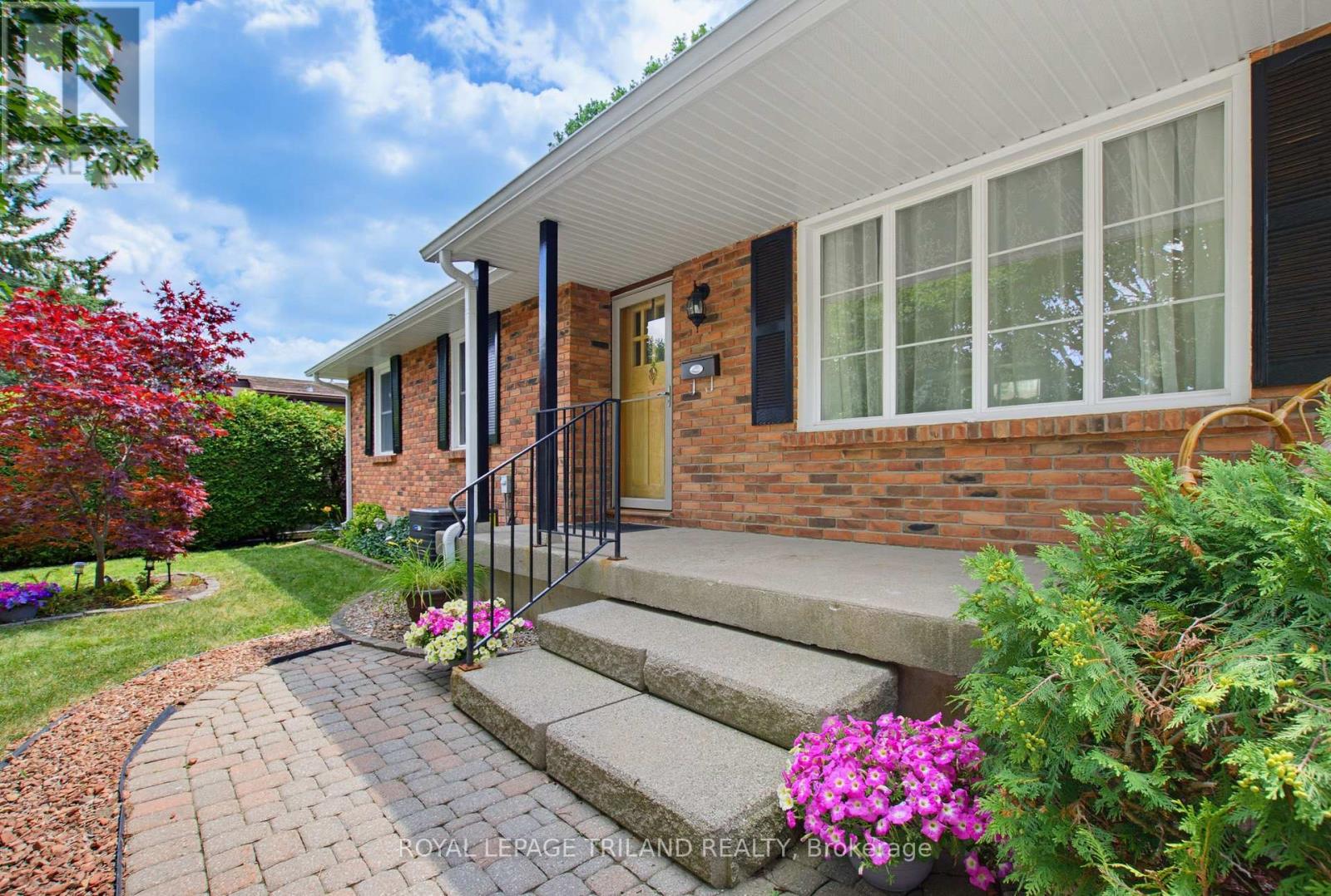 203 TAVISTOCK ROAD - 6
