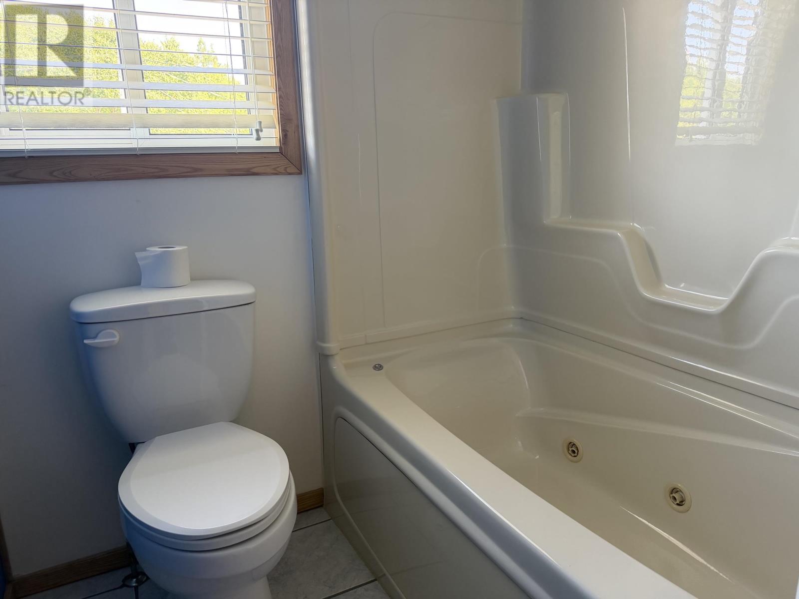 35 Terrace Heights DR - 19