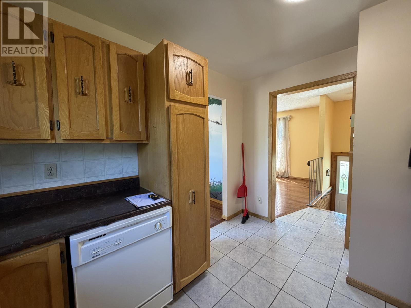 35 Terrace Heights DR - 4