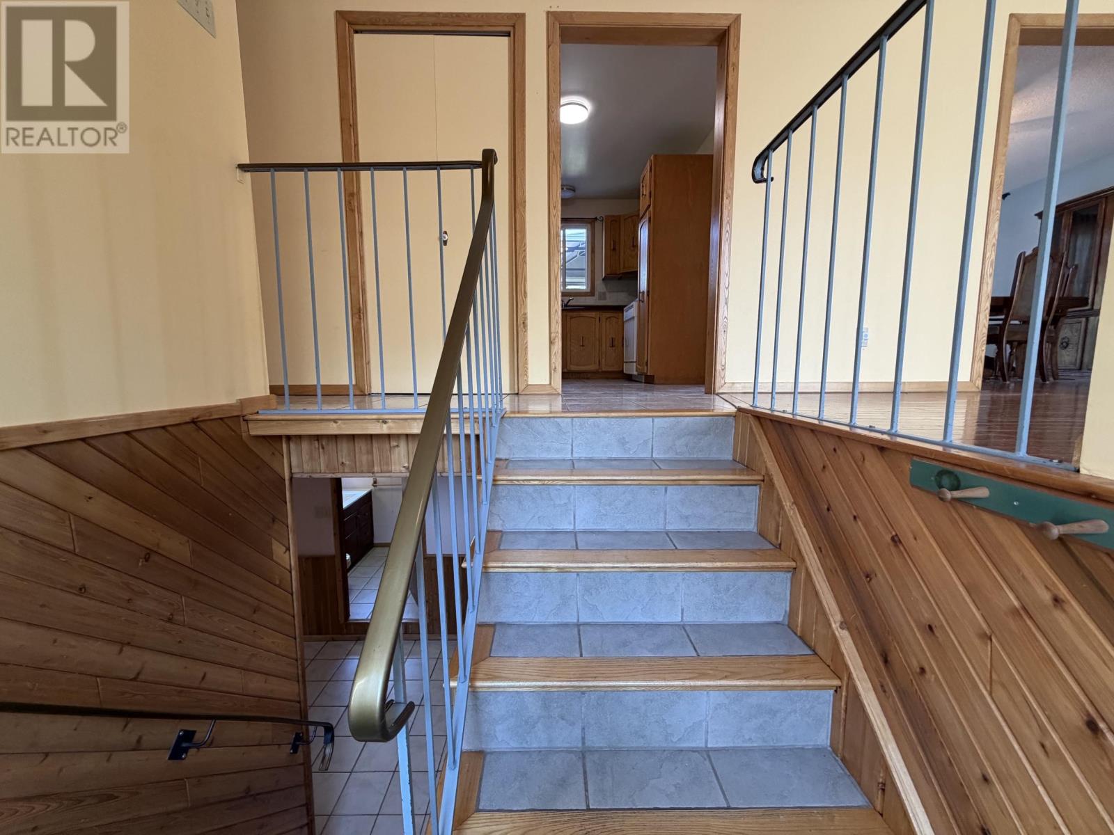 35 Terrace Heights DR - 7