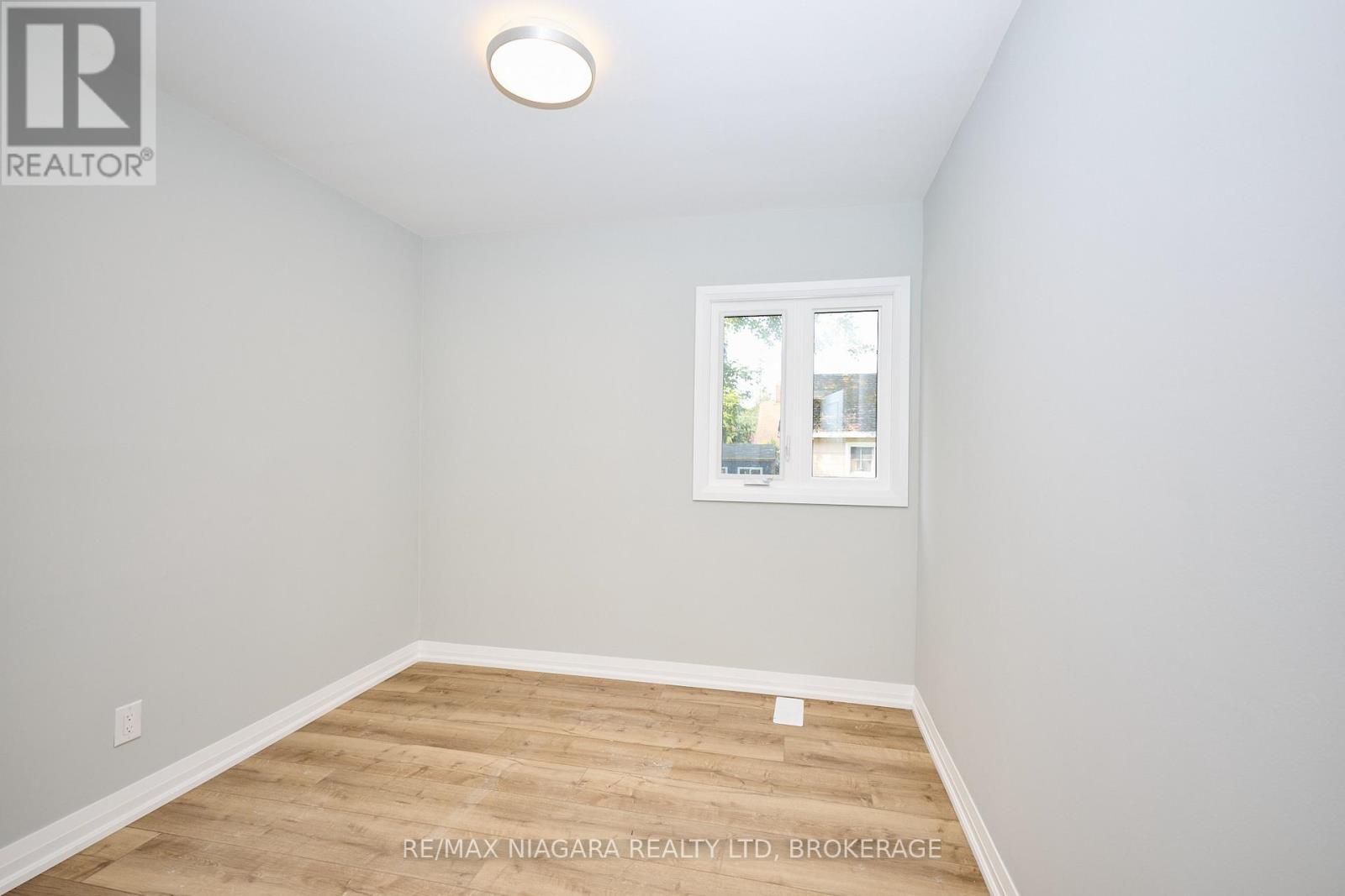 LOWER - 19 MACCABEE AVENUE, Fort Erie (Lakeshore) — photo 16