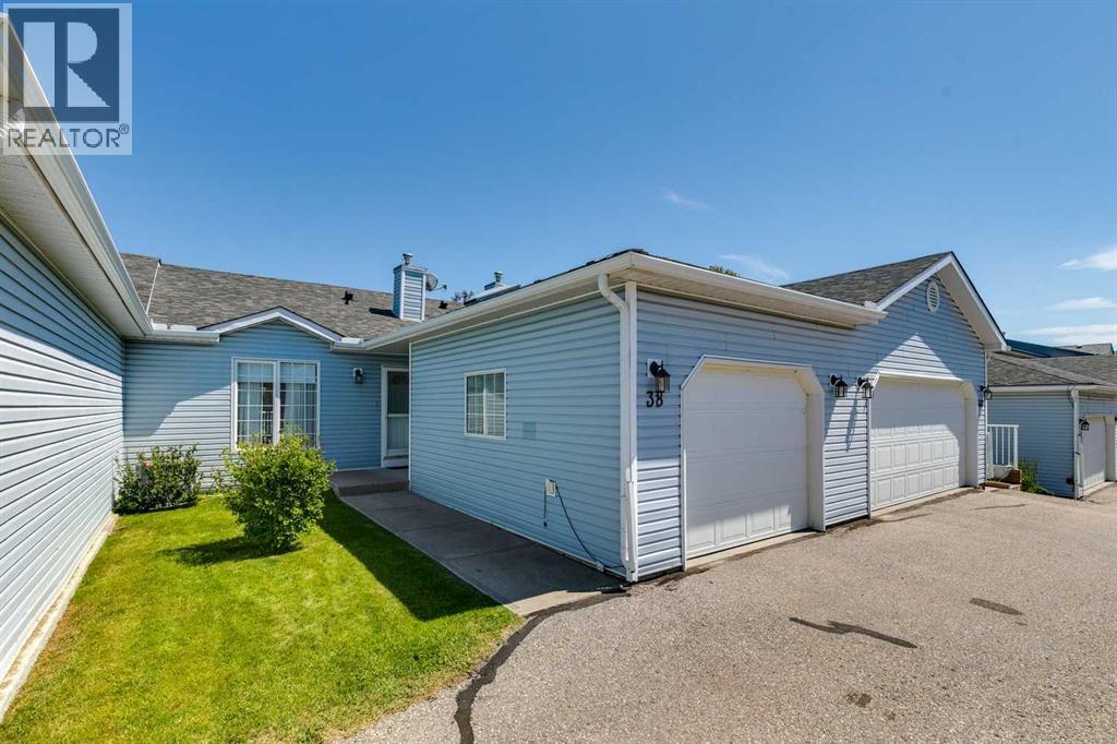 #38 105 Elm Place - 2
