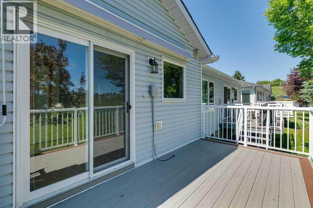 #38 105 Elm Place - 48