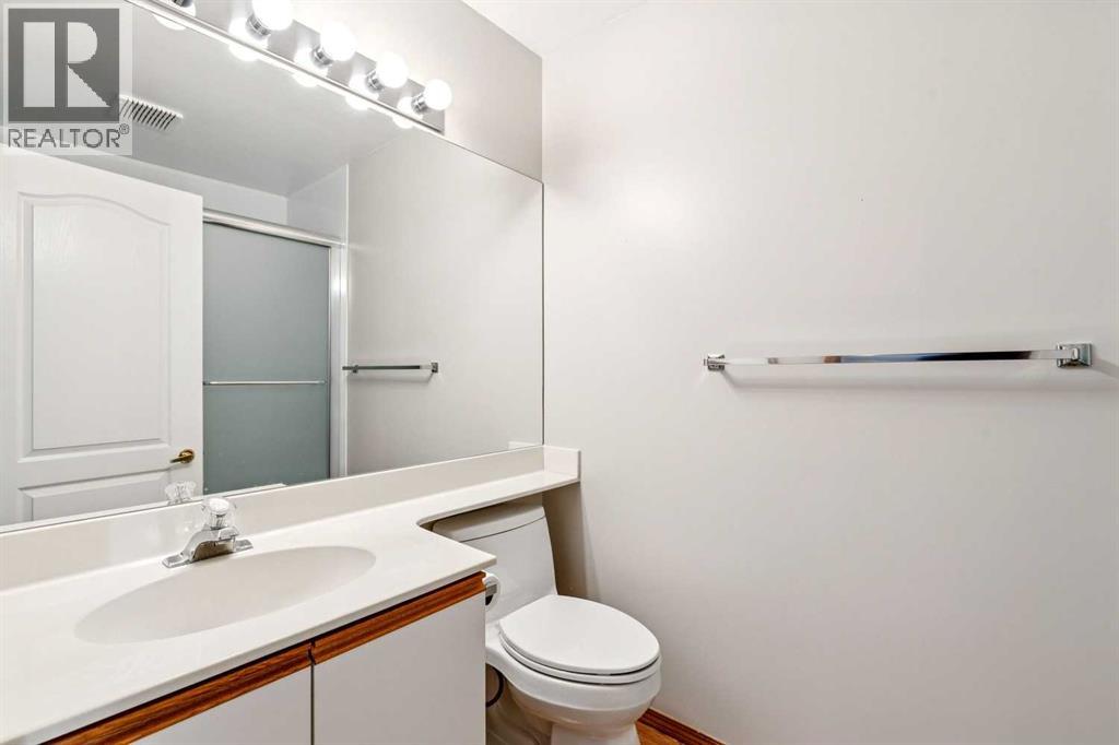 #38 105 Elm Place - 29