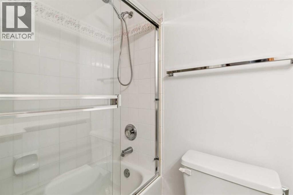 #38 105 Elm Place - 39