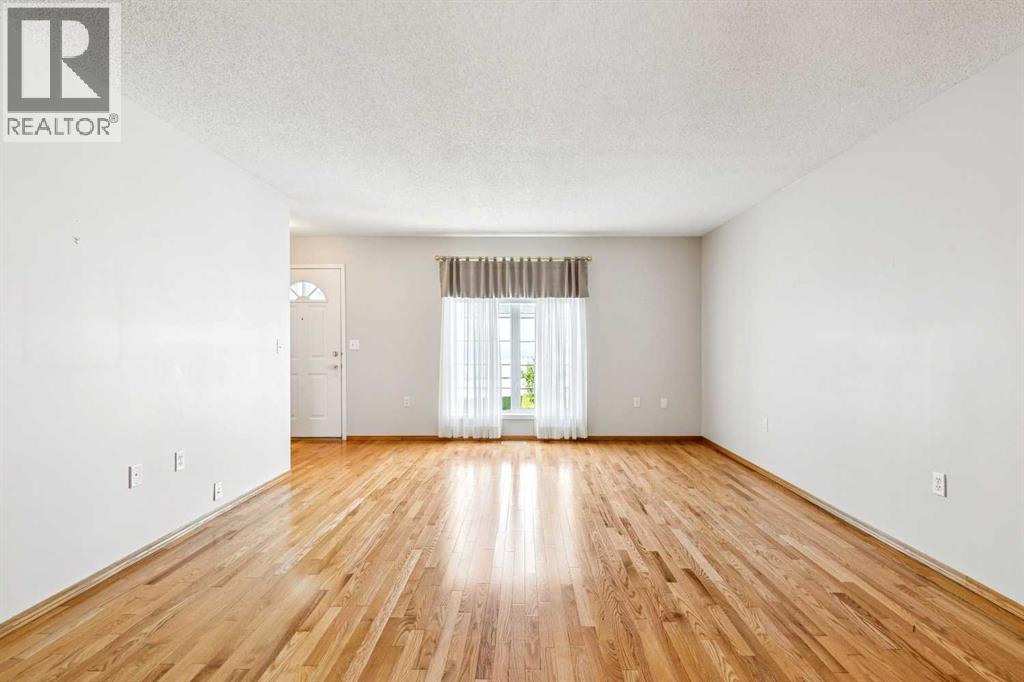 #38 105 Elm Place - 12