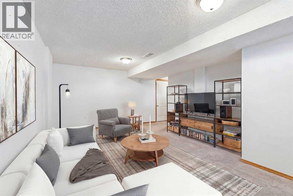 #38 105 Elm Place - 31