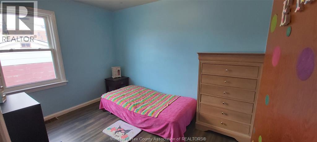 588 IRVINE AVENUE - 14