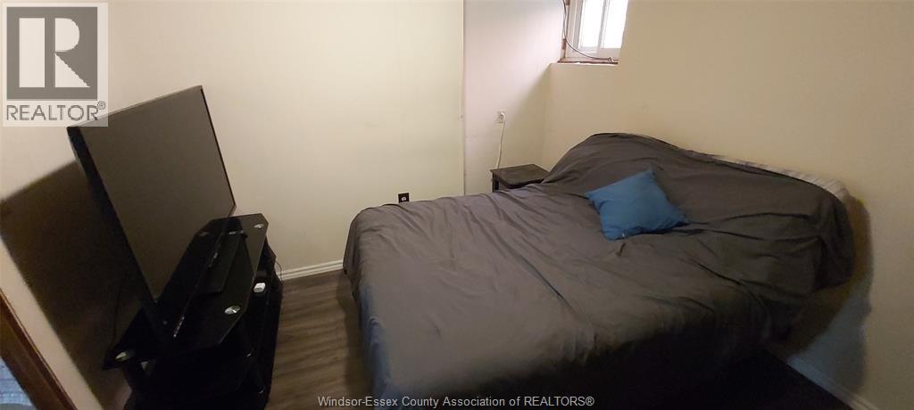 588 IRVINE AVENUE - 22