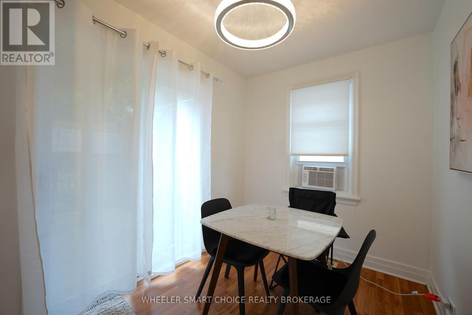 543 FIFTH STREET E - Image 10