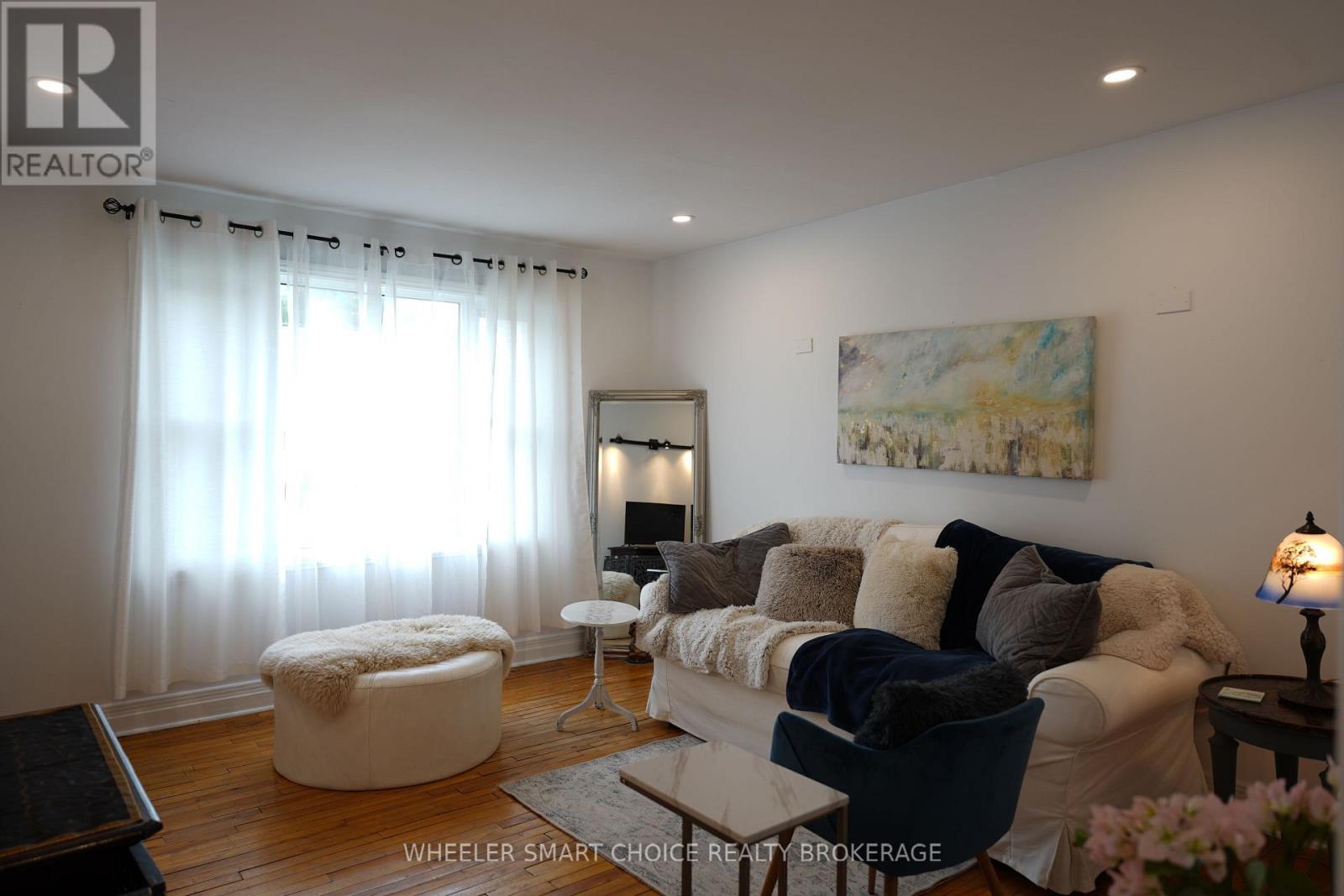 543 FIFTH STREET E - Image 6