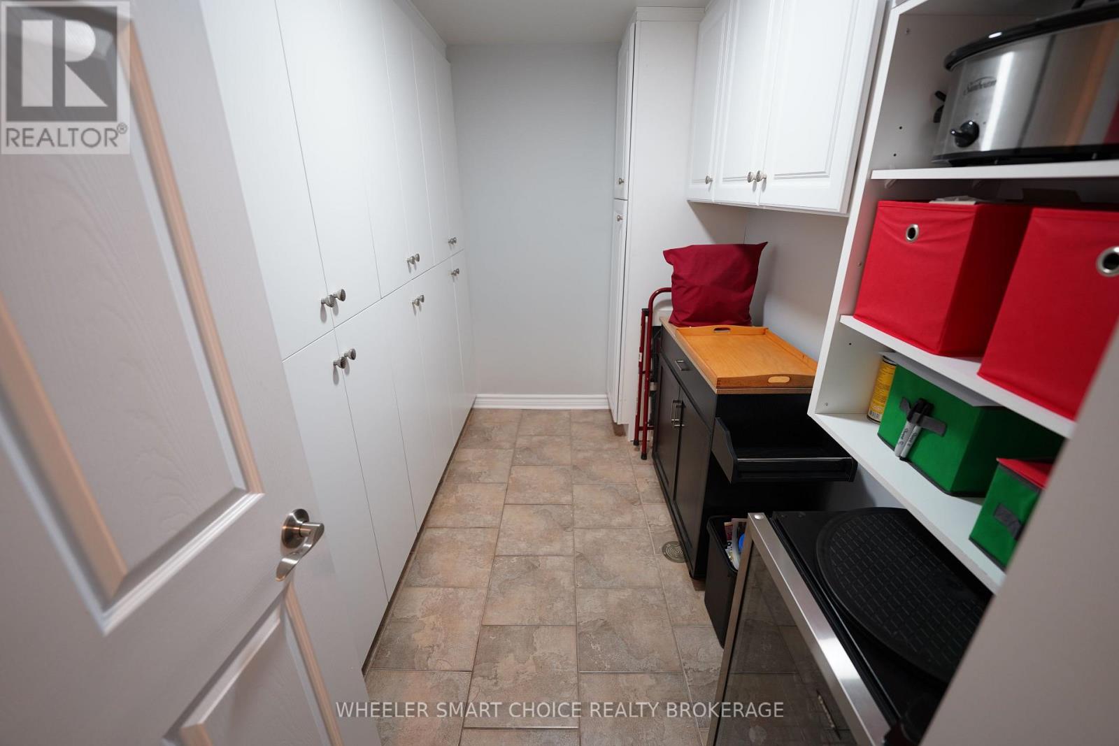 #102 33 CUMBERLAND STREET - Image 17