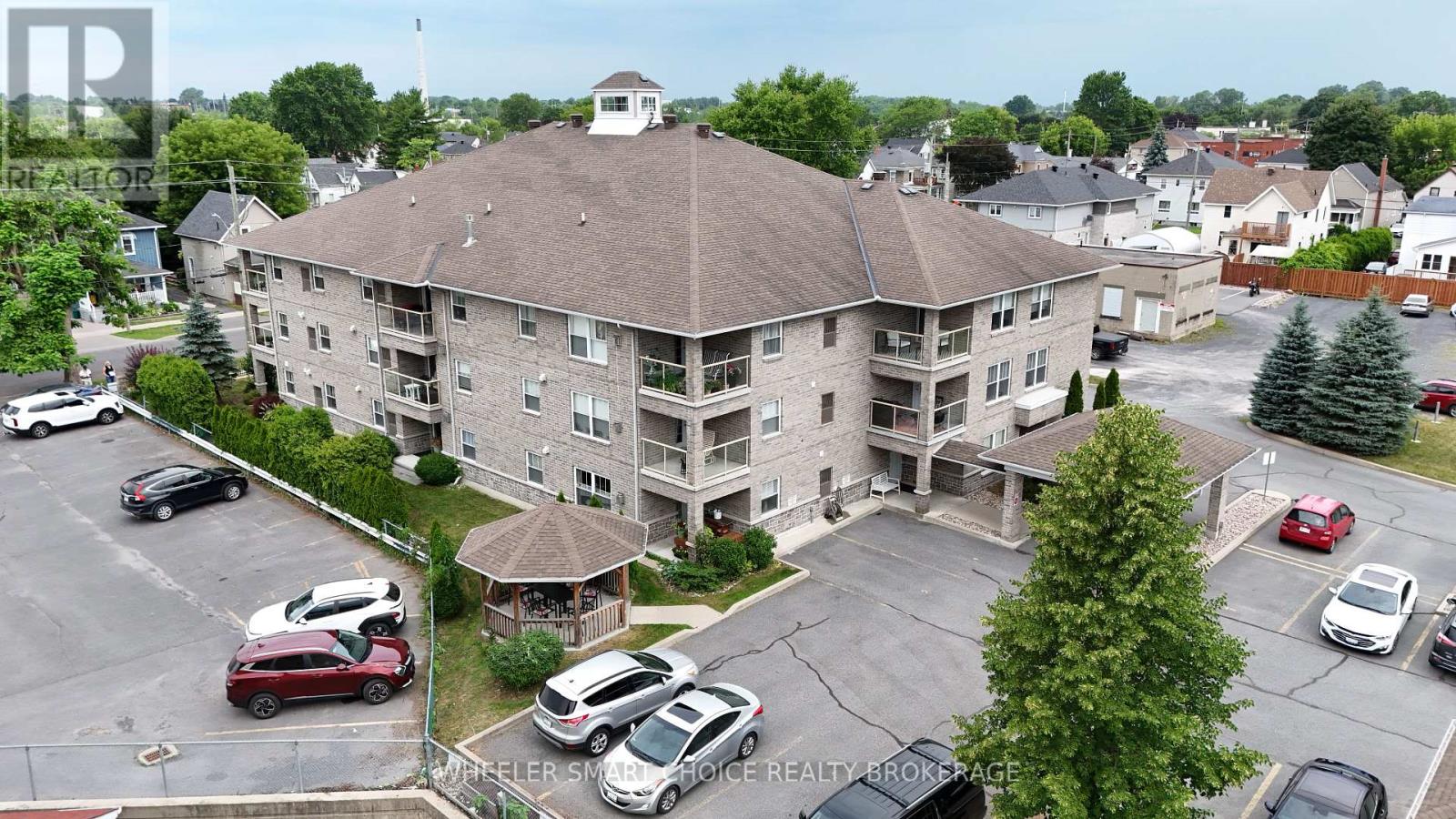 #102 33 CUMBERLAND STREET - Image 22