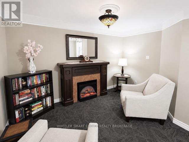 #102 33 CUMBERLAND STREET - Image 28