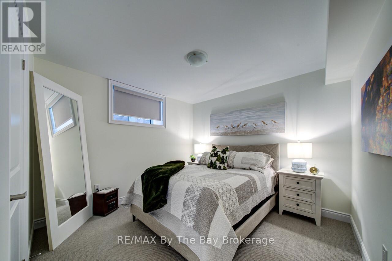 194 MAPLESIDE DRIVE - 26