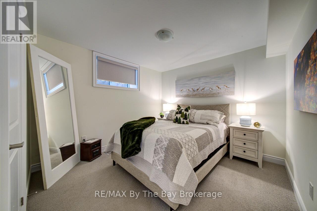 194 MAPLESIDE DRIVE - 27