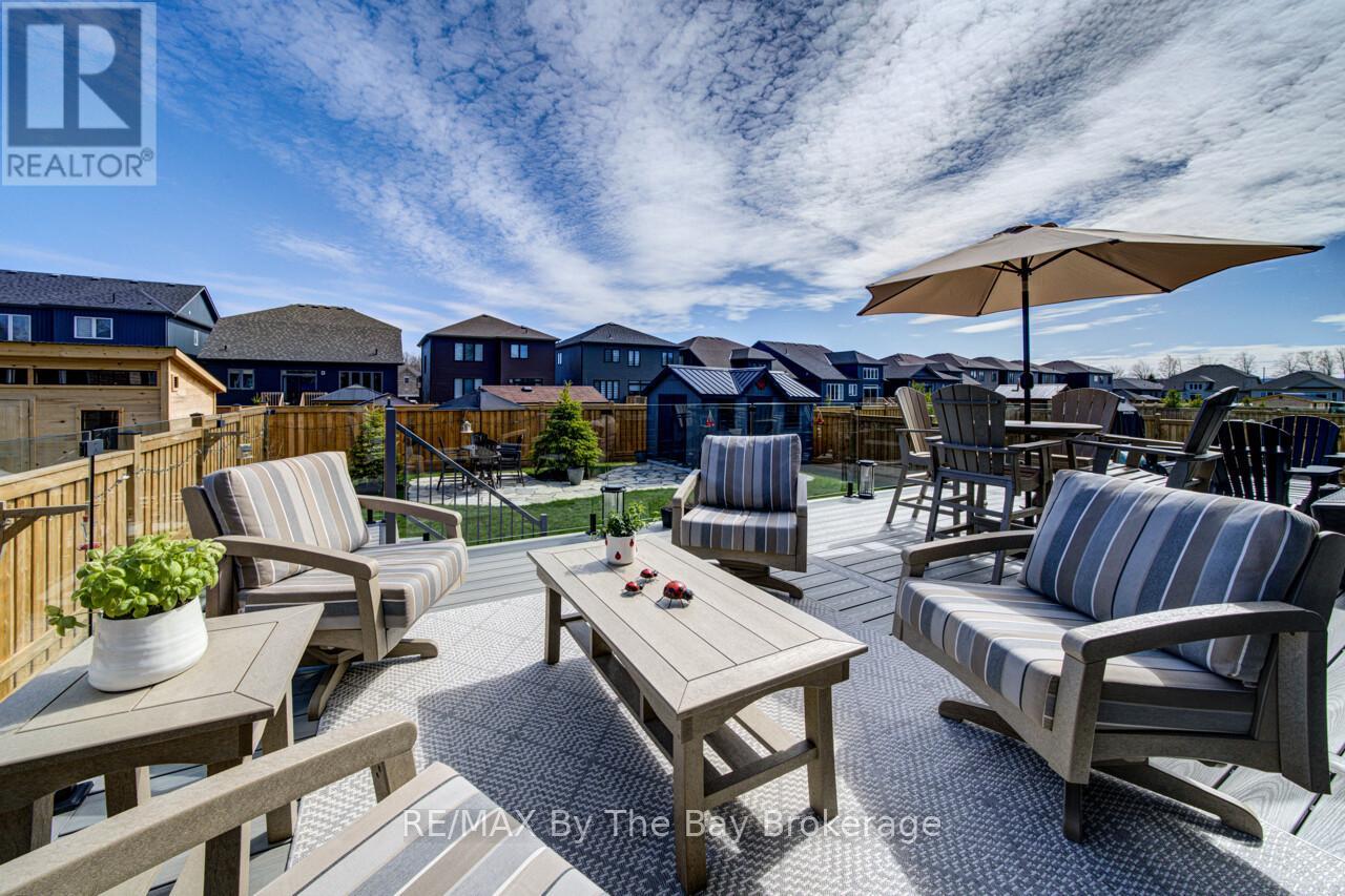 194 MAPLESIDE DRIVE - 30