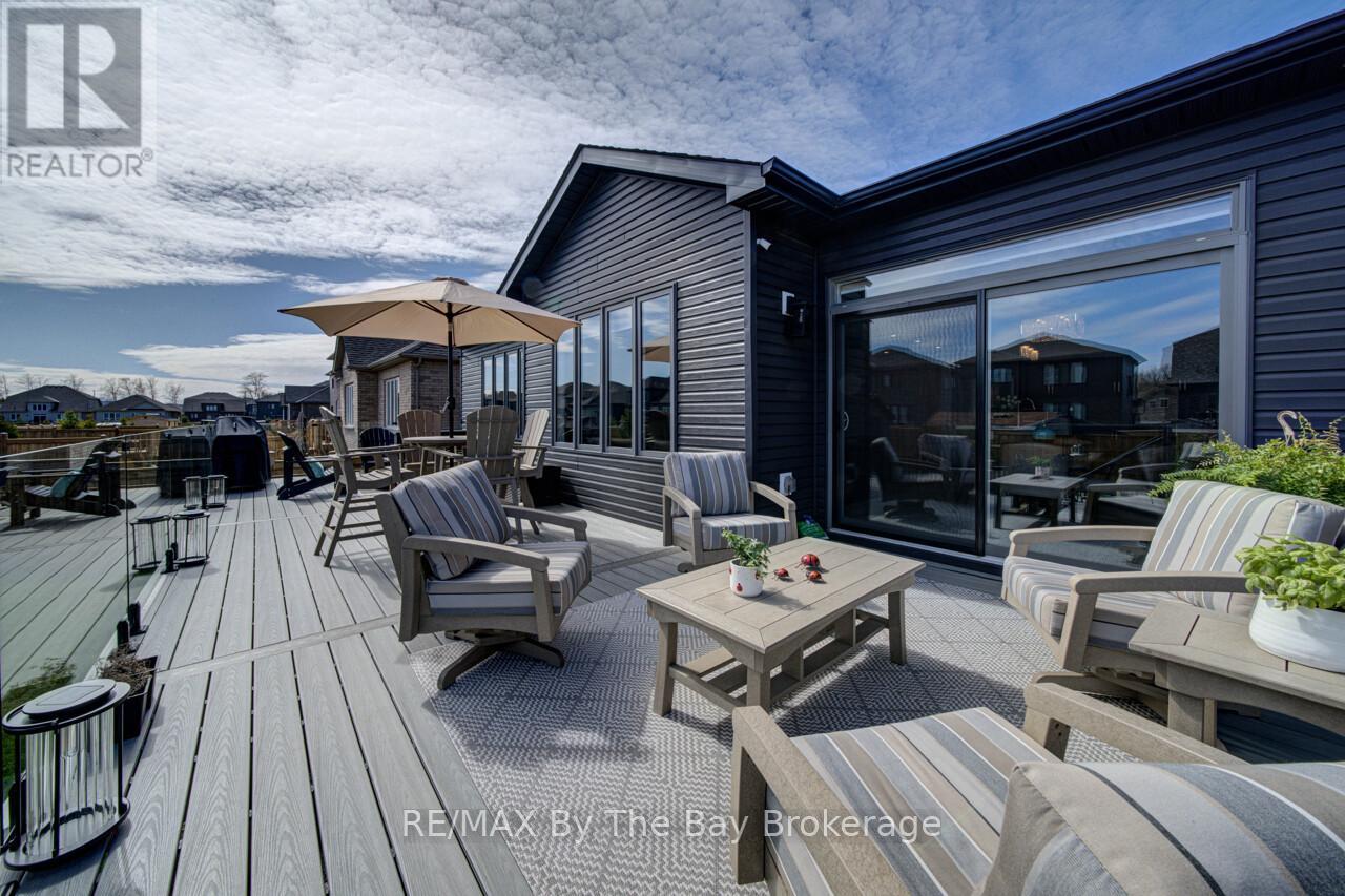 194 MAPLESIDE DRIVE - 31