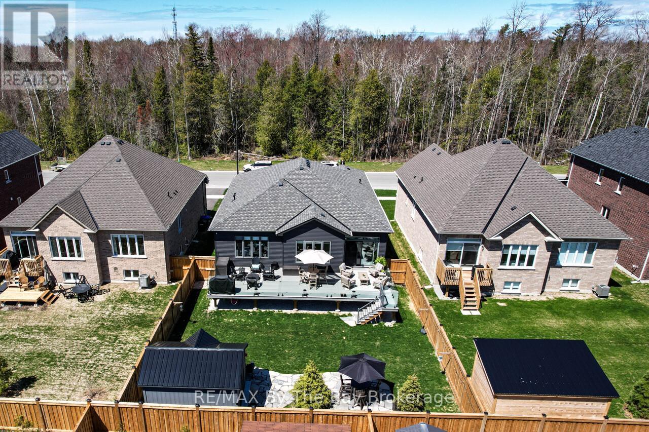 194 MAPLESIDE DRIVE - 38