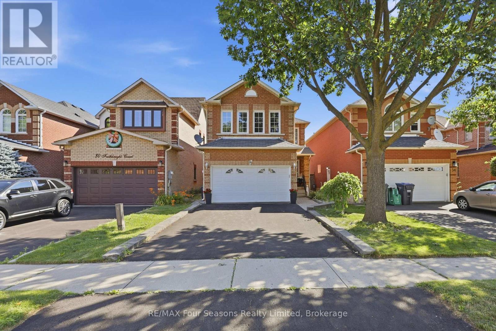 32 FAITHKNIGHT COURT - 1