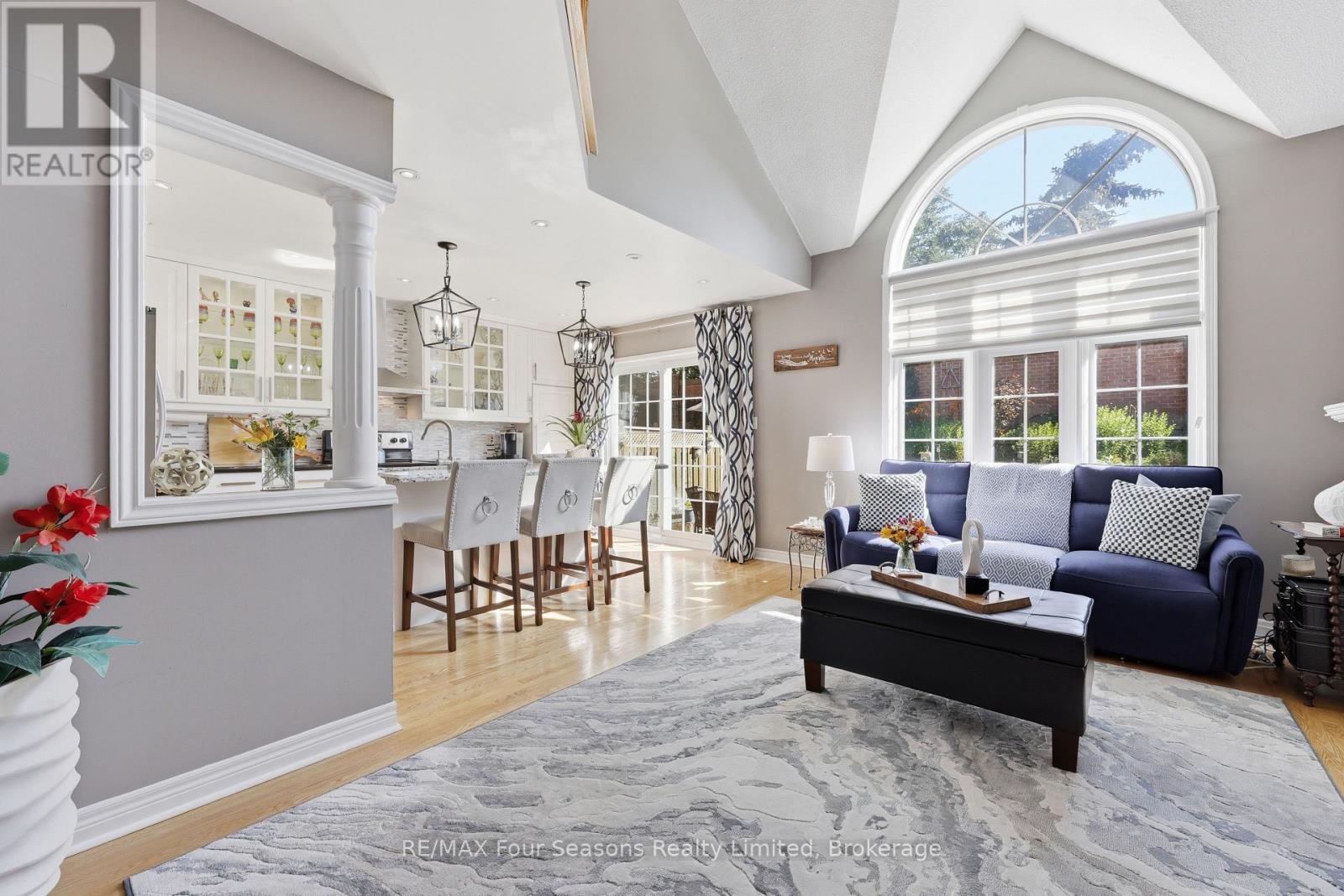 32 FAITHKNIGHT COURT - 14