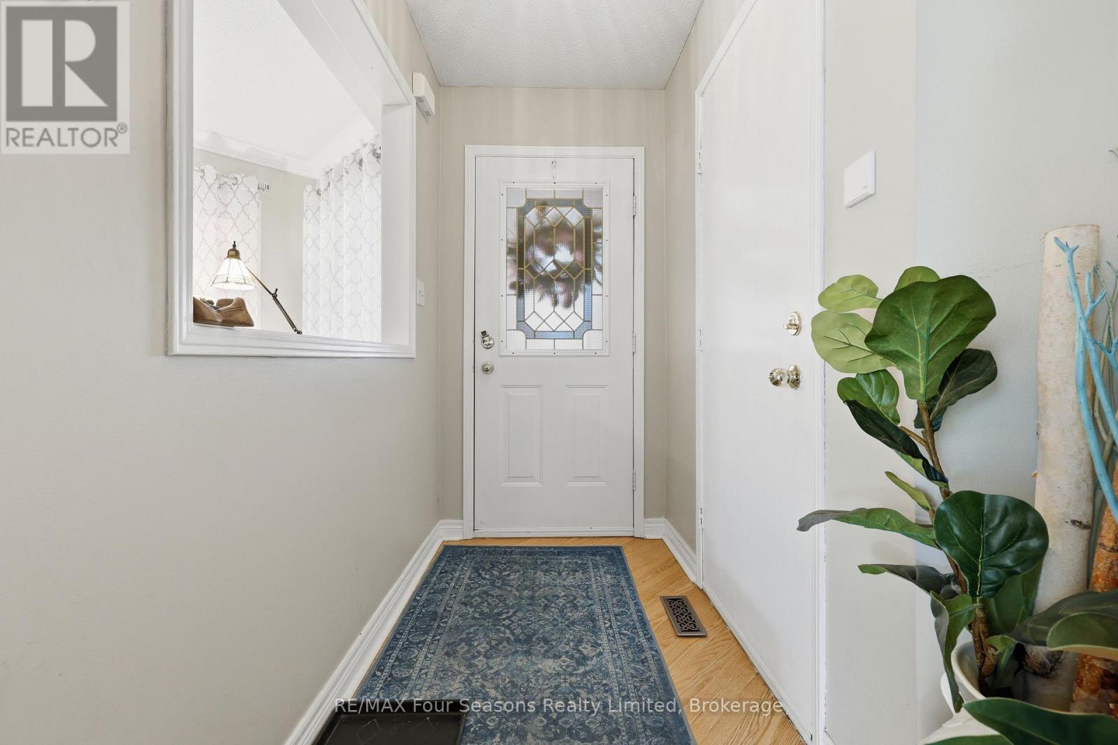32 FAITHKNIGHT COURT - 5
