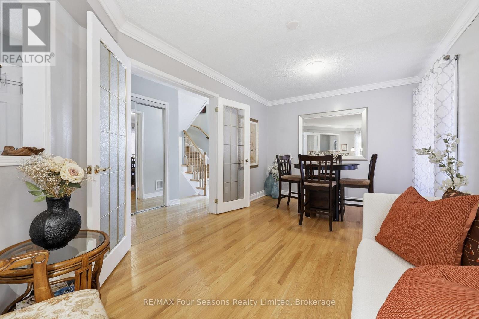 32 FAITHKNIGHT COURT - 7