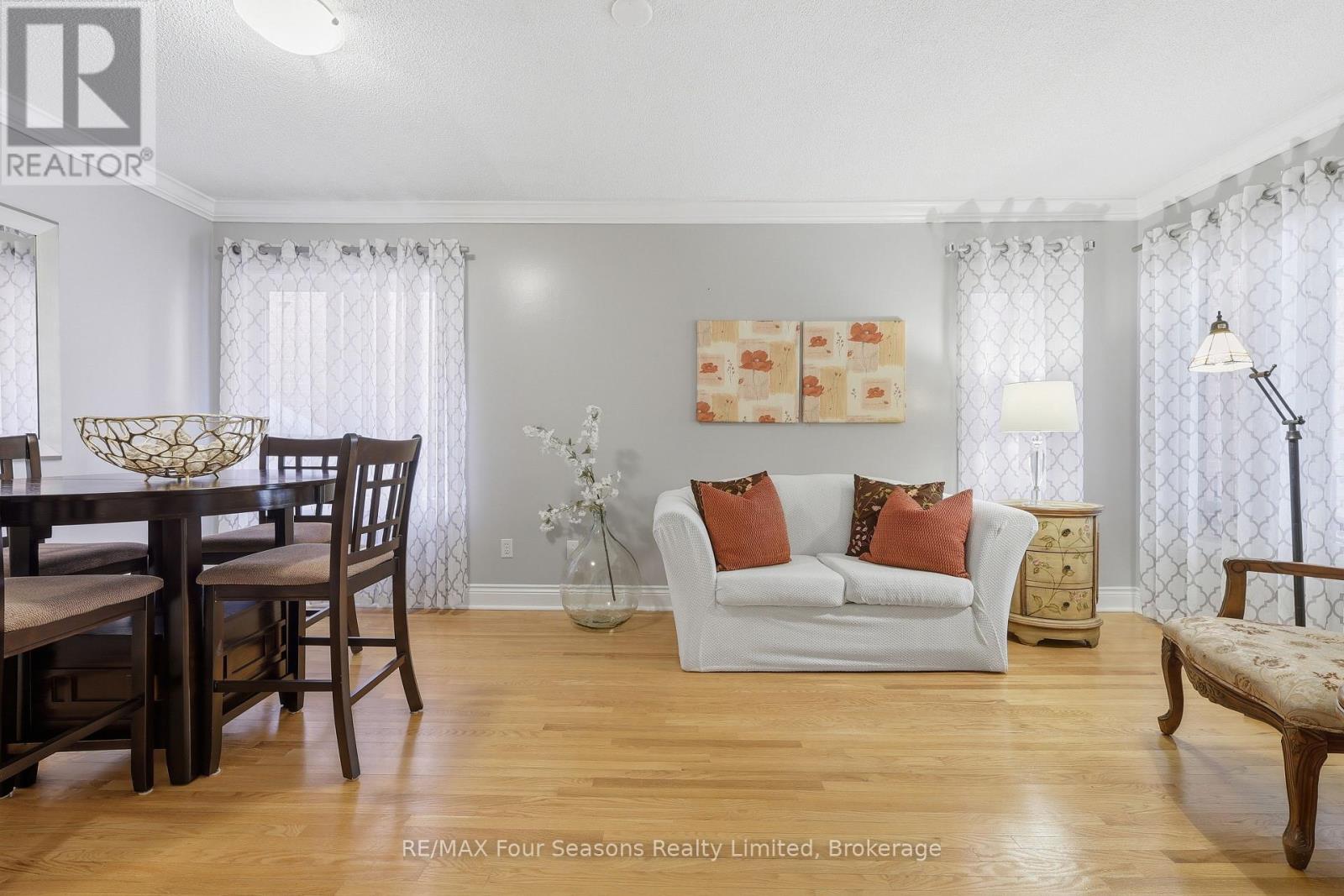 32 FAITHKNIGHT COURT - 8