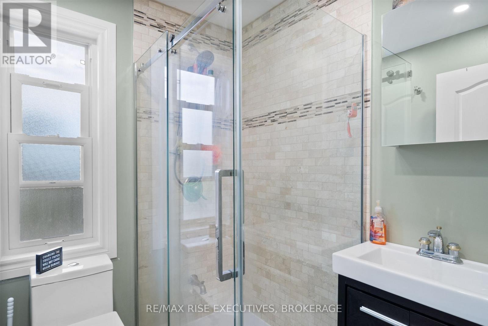 282 SYDENHAM STREET - 24