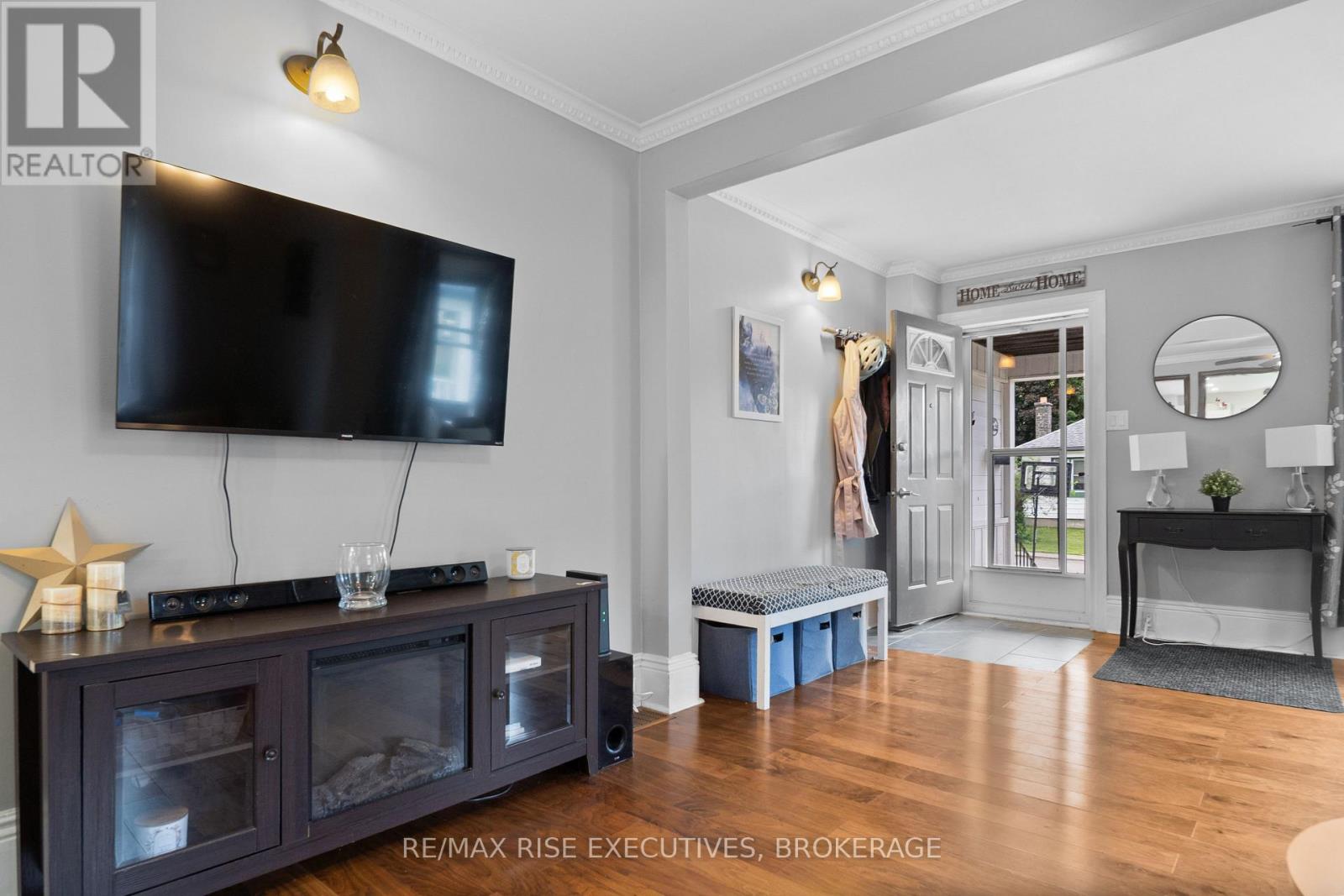 282 SYDENHAM STREET - 11