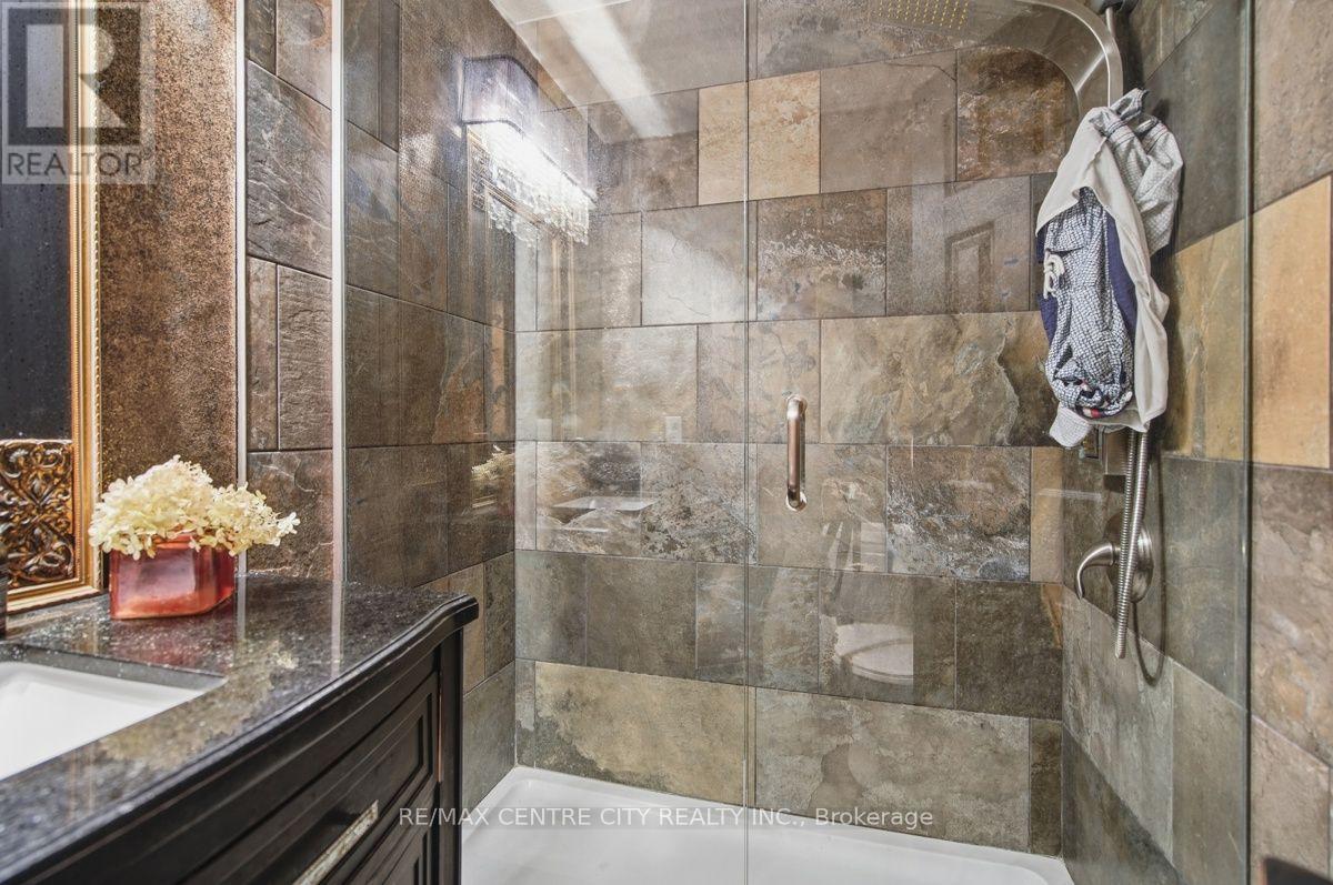 7 NORTHCREST DRIVE - 23