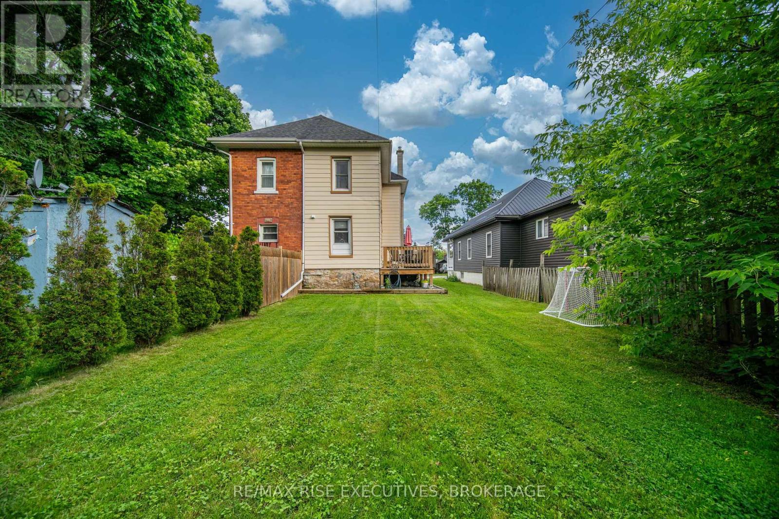 282 SYDENHAM STREET - 32