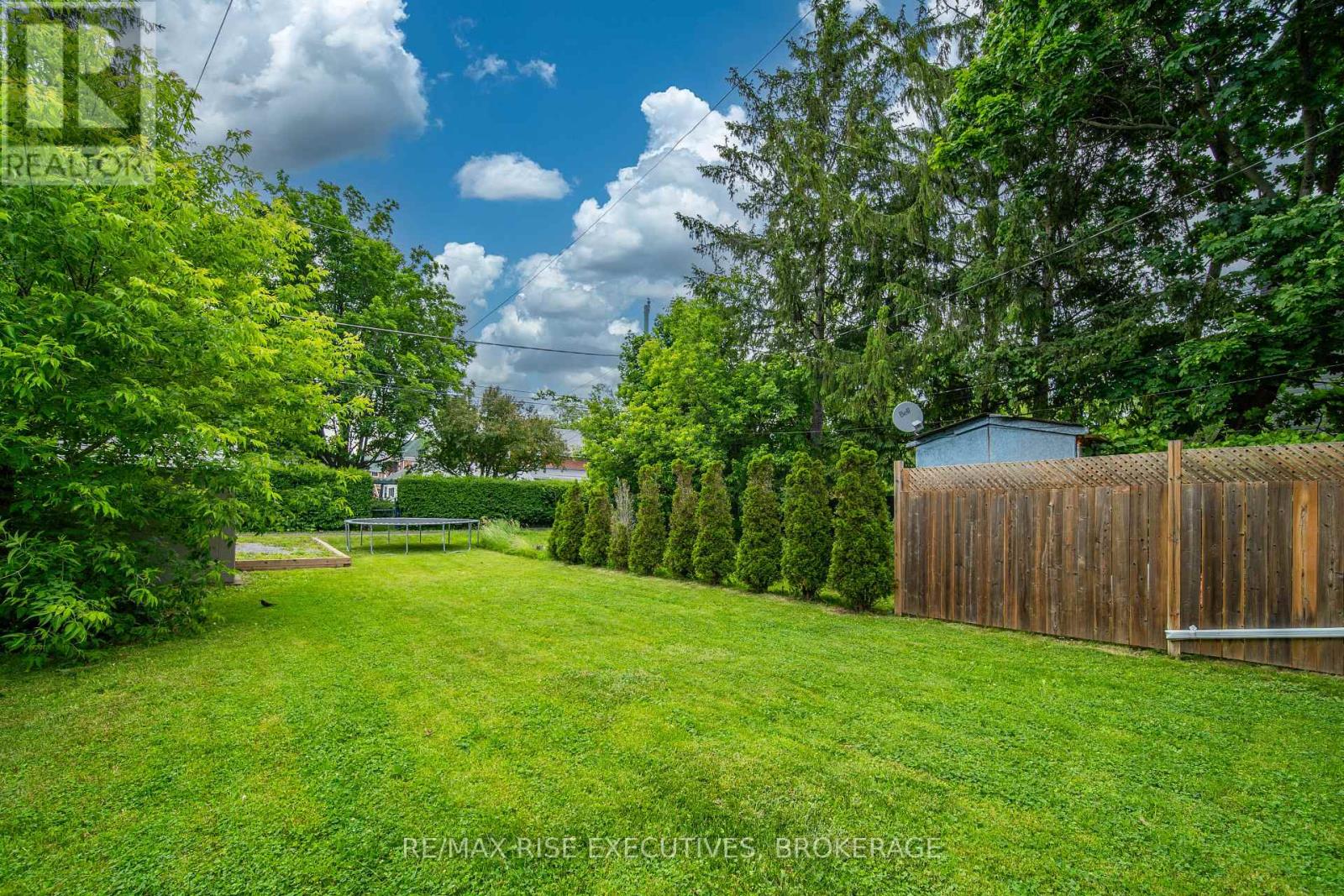 282 SYDENHAM STREET - 37