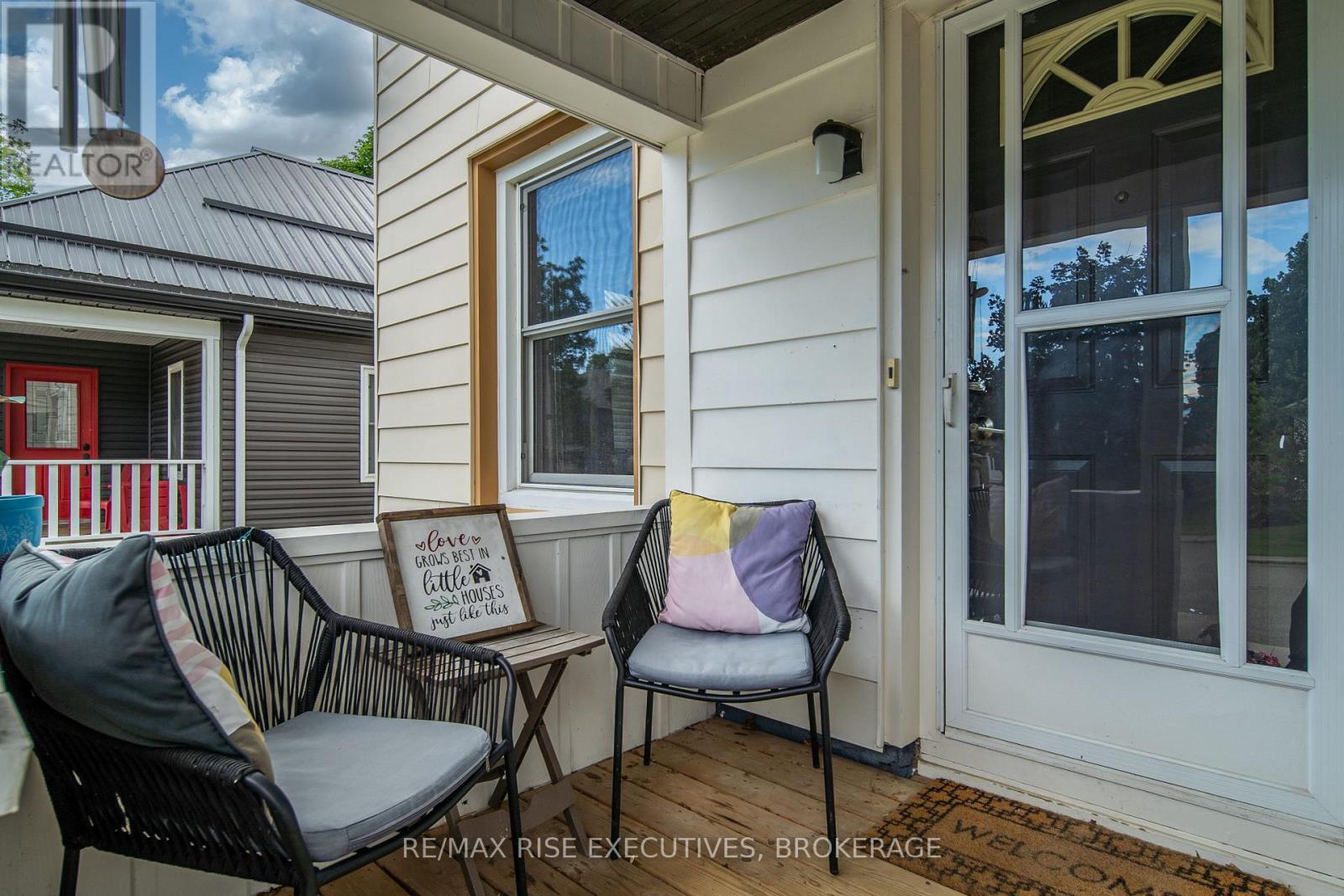 282 SYDENHAM STREET - 4