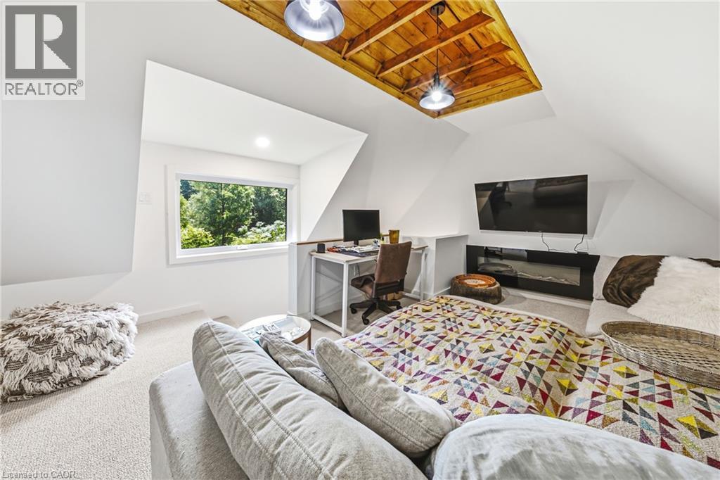 1548 MINERAL SPRINGS Road - 21