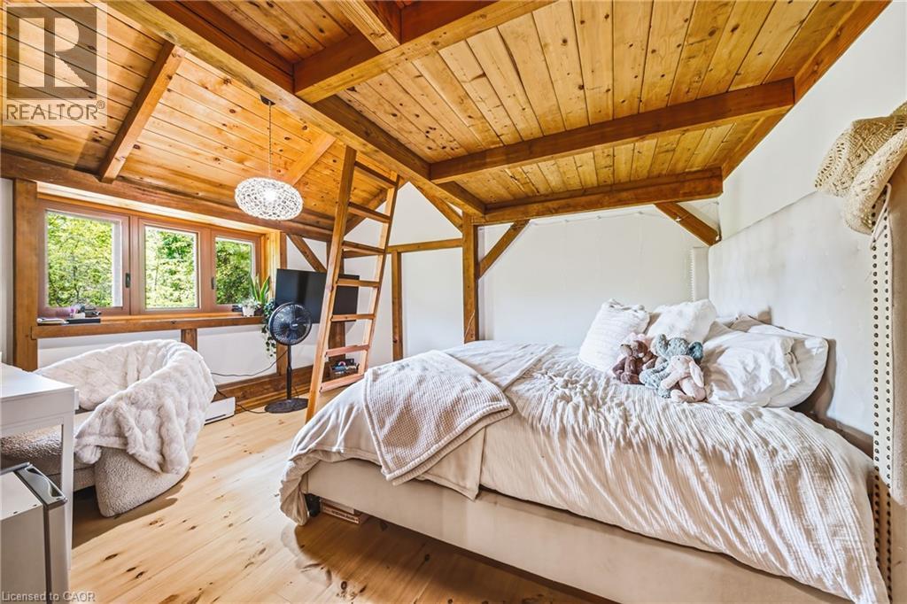 1548 MINERAL SPRINGS Road - 32