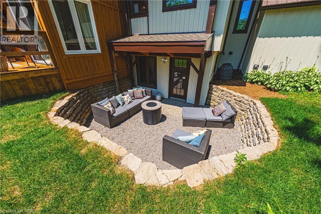 1548 MINERAL SPRINGS Road - 40