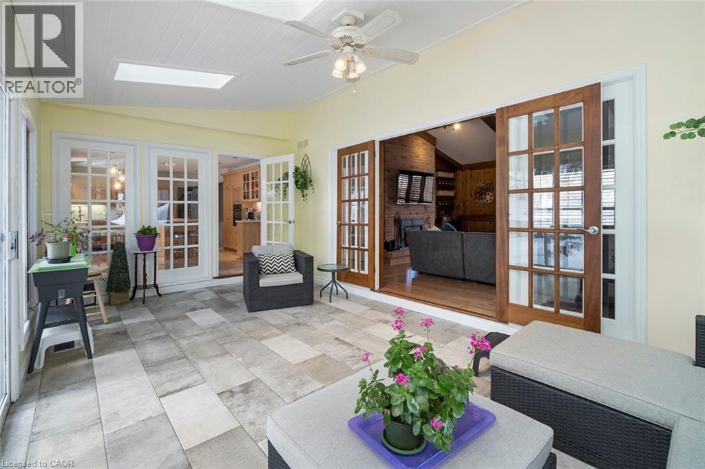 18 STONEGATE Drive - 12