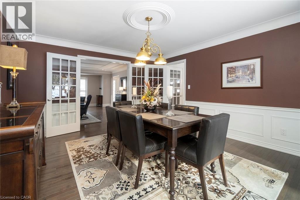 18 STONEGATE Drive - 18
