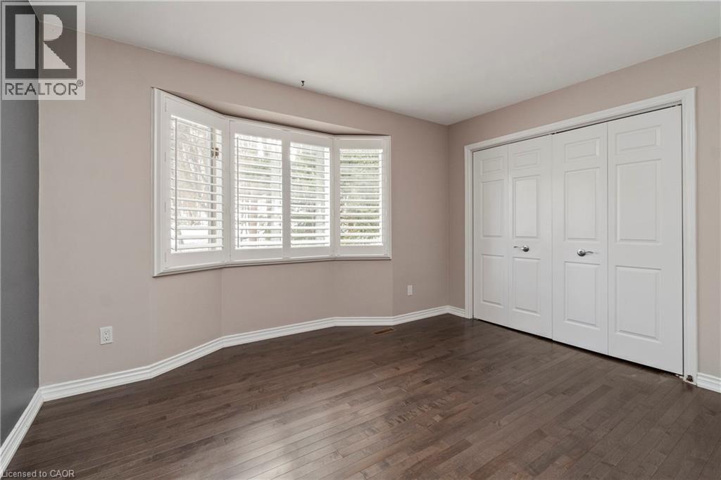 18 STONEGATE Drive - 37