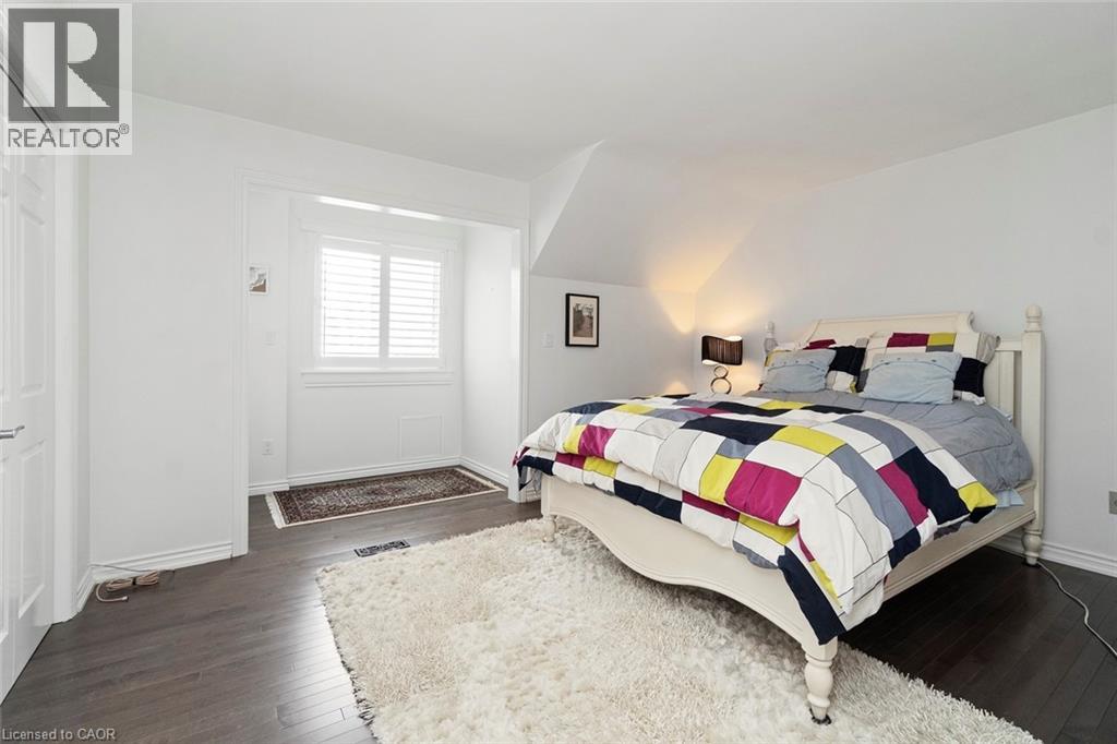 18 STONEGATE Drive - 38