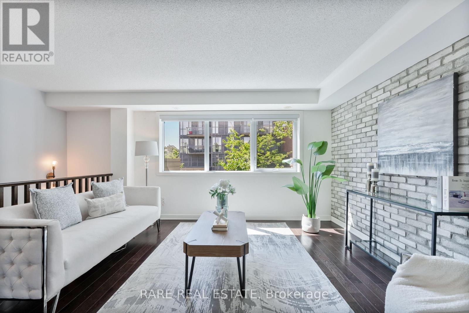 Spacious 20.77 ft x 14.01 ft Living Space!