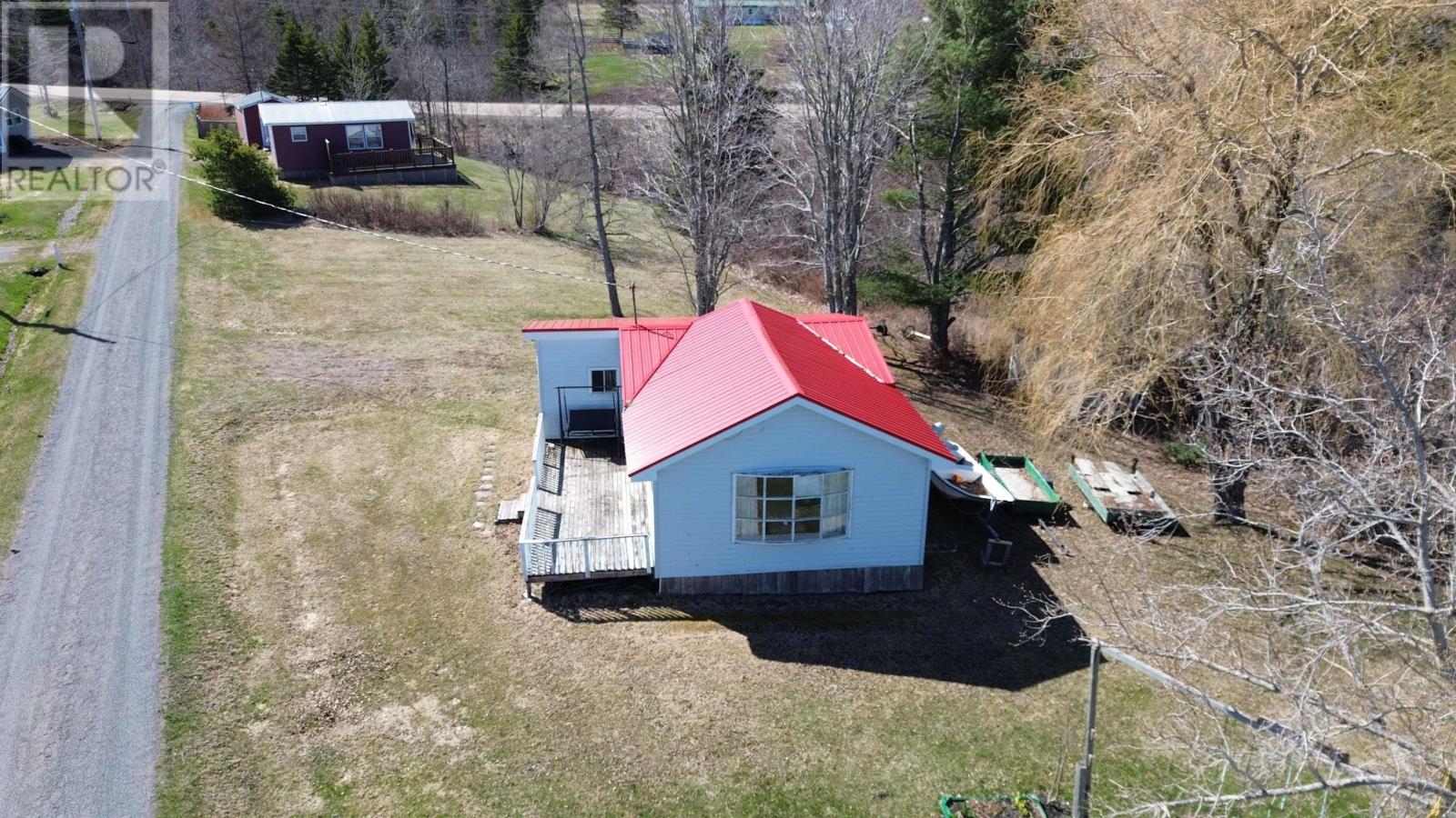 15 Alex MacEachern Crescent - 18