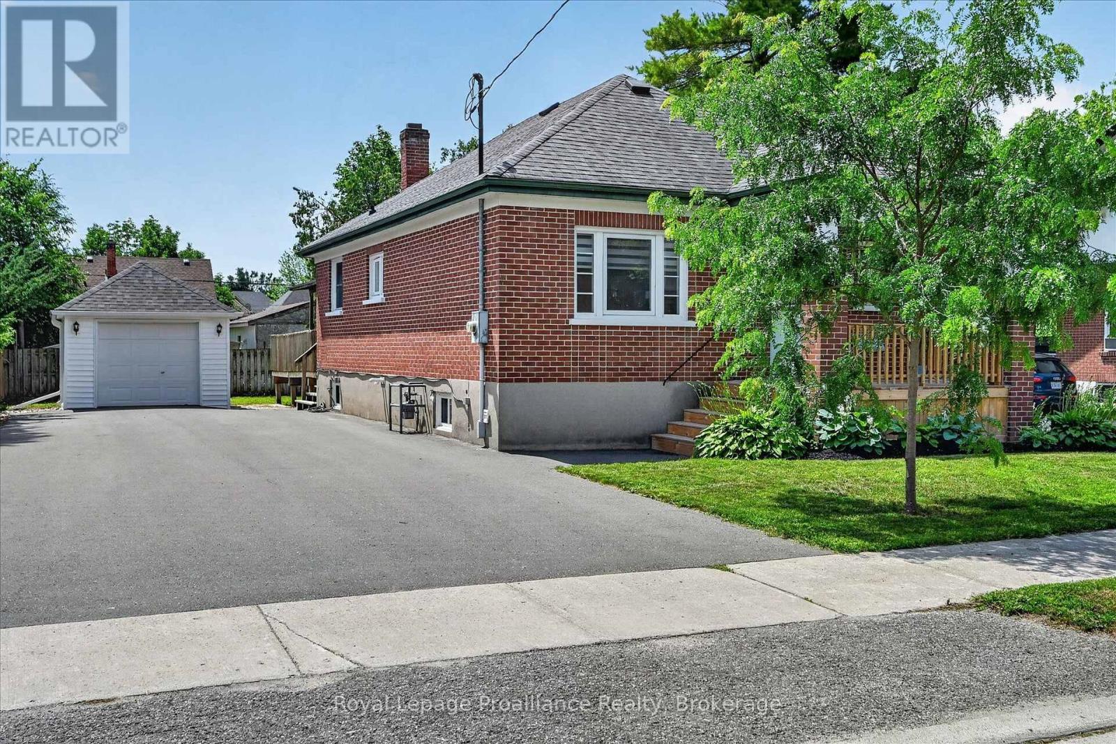 107 MORROW STREET - 1
