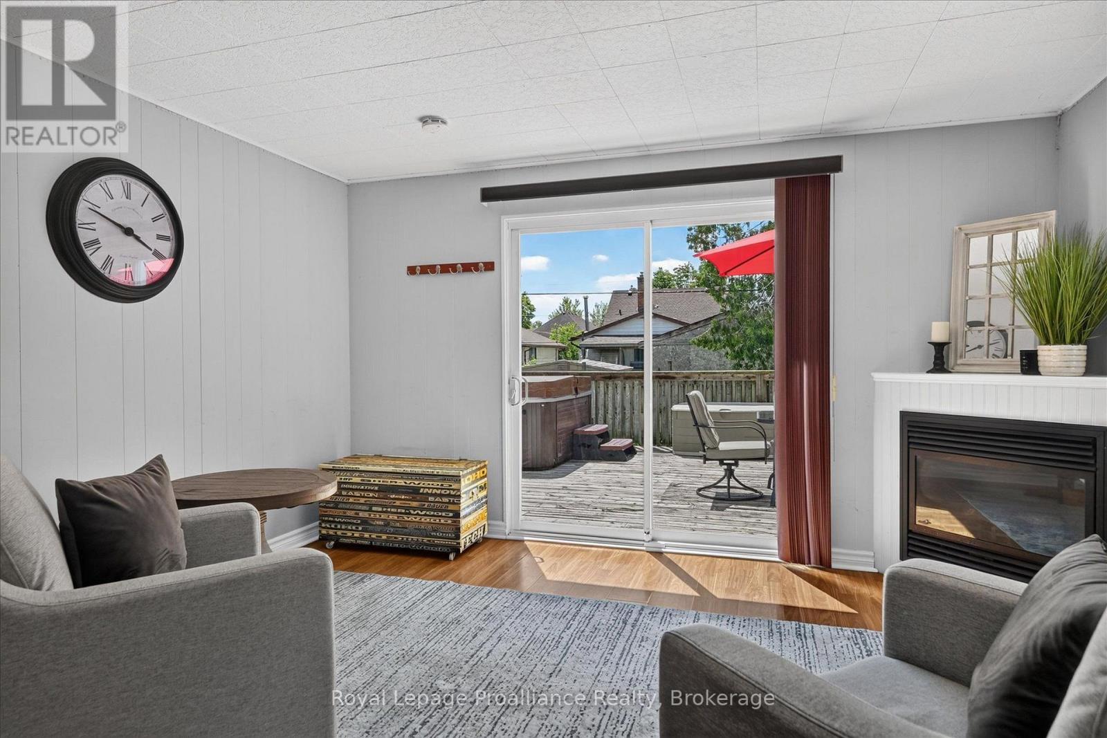 107 MORROW STREET - 13