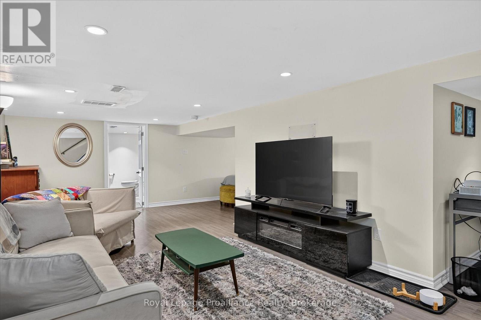 107 MORROW STREET - 20