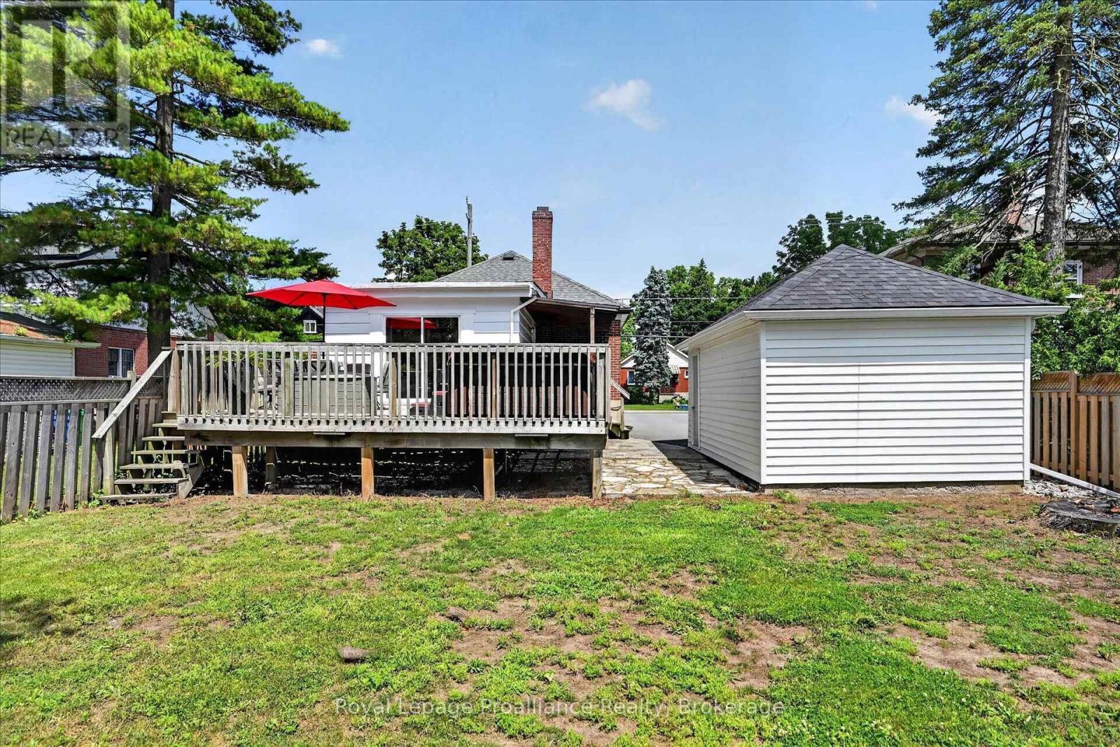 107 MORROW STREET - 31